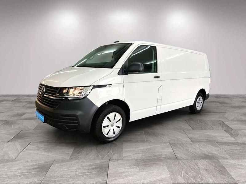 Gebraucht VW Transporter 150 PS (110 kW) 2024 B4 candyweiß Van