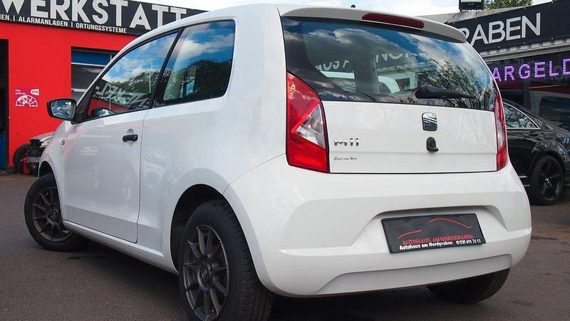 Gebraucht Seat Mii 60 PS (44 kW) 2013 Weiß Kleinwagen
