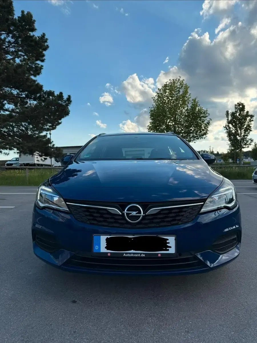 Gebraucht Opel Astra 110 PS (80 kW) 2019 Blau Kombi