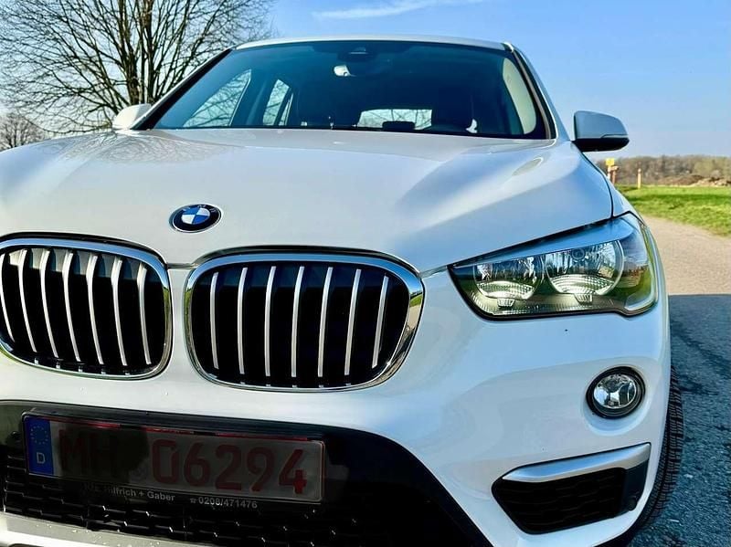 Gebraucht BMW X1 xLine 190 PS (139 kW) 2016 300 alpinweiss 3 SUV