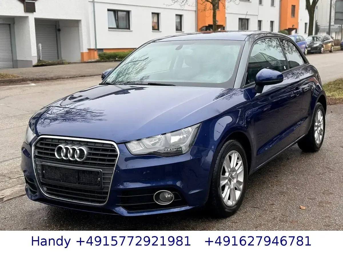 Brugt Audi A1 Attraction 90 HK (66 kW) 2013 Blå Hatchback