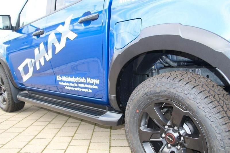 Gebraucht Isuzu D-Max 163 PS (119 kW) 2025 Blau Pickup