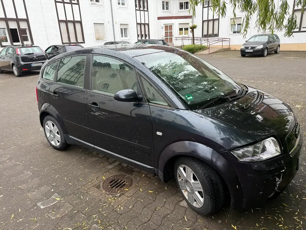 Occasion Audi A2 75 ch (55 kW) 2004 Bleue Citadine