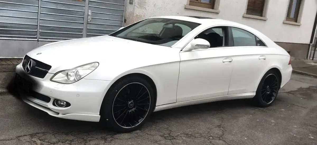 Gebraucht Mercedes CLS500 306 PS (225 kW) 2006 Weiß Coupé