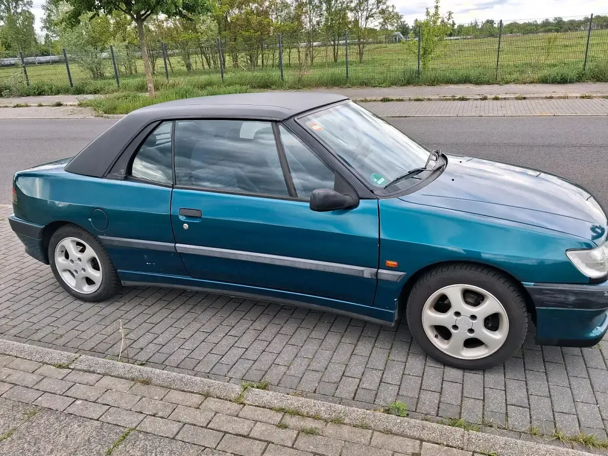 Gebraucht Peugeot 306 101 PS (74 kW) 1996 Grün Kleinwagen