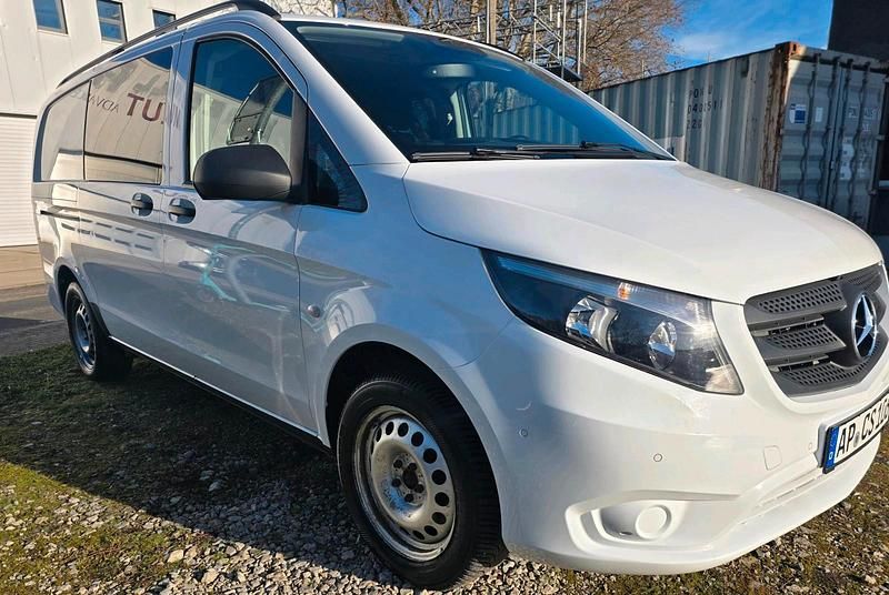 Gebraucht Mercedes Vito 190 PS (139 kW) 2016 Weiß Van