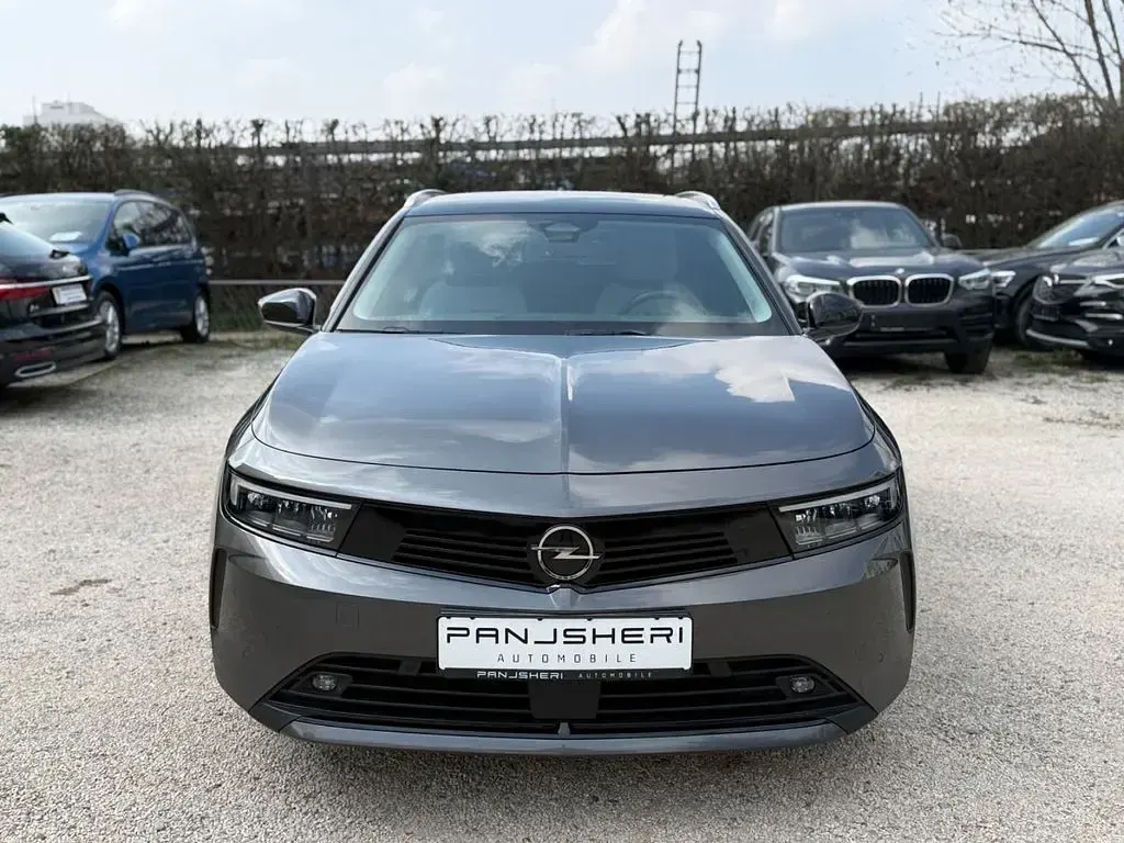Gebraucht Opel Astra Elegance 131 PS (96 kW) 2023 Grau/typ aussenverkleidung met Kleinwagen