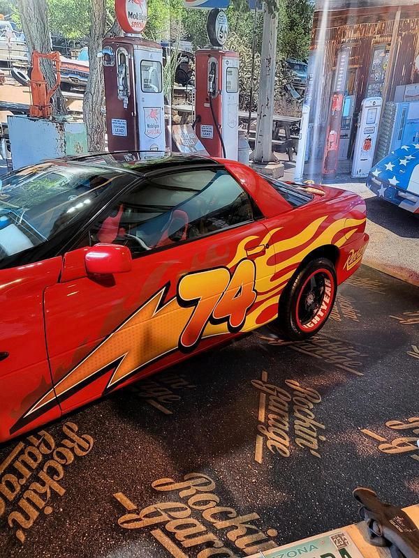 Gebraucht Chevrolet Camaro 193 PS (141 kW) 1999 Rot Cabrio