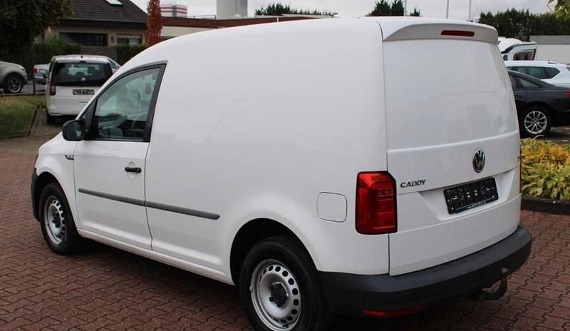 Gebraucht VW Caddy 102 PS (75 kW) 2018 Weiß Van / Kleinbus