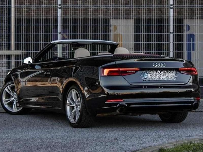 Gebraucht Audi A5 Cabriolet 190 PS (139 kW) 2018 Schwarz Cabrio