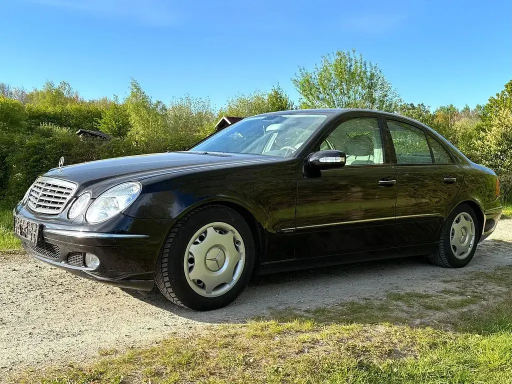 Gebraucht Mercedes E320 Elegance 204 PS (150 kW) 2004 Schwarz Limousine