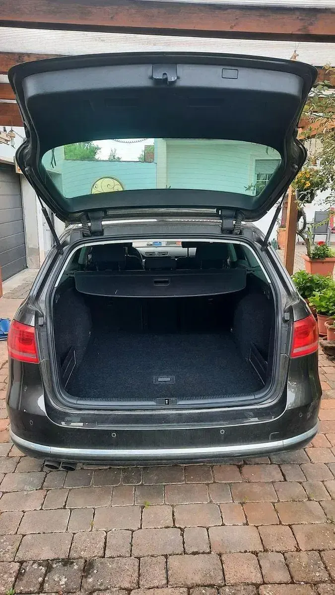 Gebraucht VW Passat Comfortline 140 PS (102 kW) 2013 Braun Limousine
