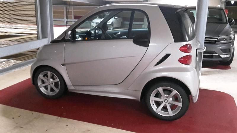 Silber Gebraucht 2014 Smart ForTwo Coupé Passion Kleinwagen | 6.200 € (Fairer Preis) - Bild 1/4