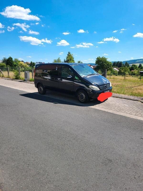 Schwarz Gebraucht 2008 Mercedes Viano Van / Kleinbus | 9.900 € (Superpreis) - Bild 1/3
