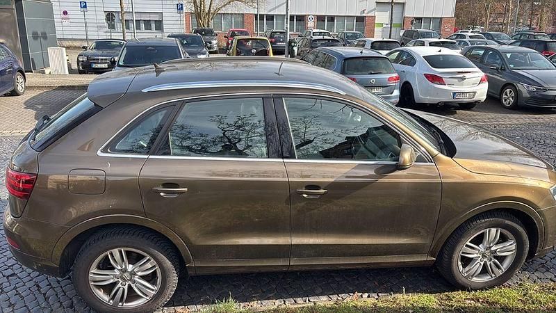 Gebraucht Audi Q3 140 PS (102 kW) 2013 Braun SUV