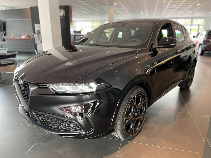 Nero alfa, uni Neu 2025 Alfa Romeo Tonale SUV | 49.949 € - Bild 1/4