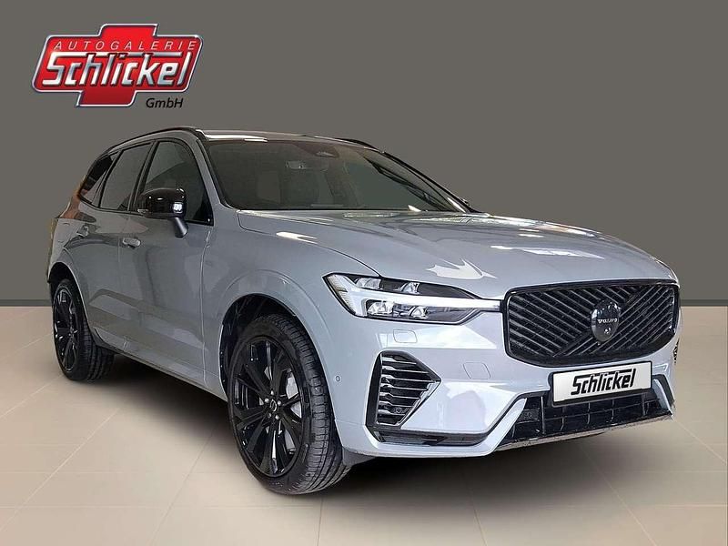 Neu Volvo XC60 Plus 455 PS (334 kW) 2025 Vapour grey SUV