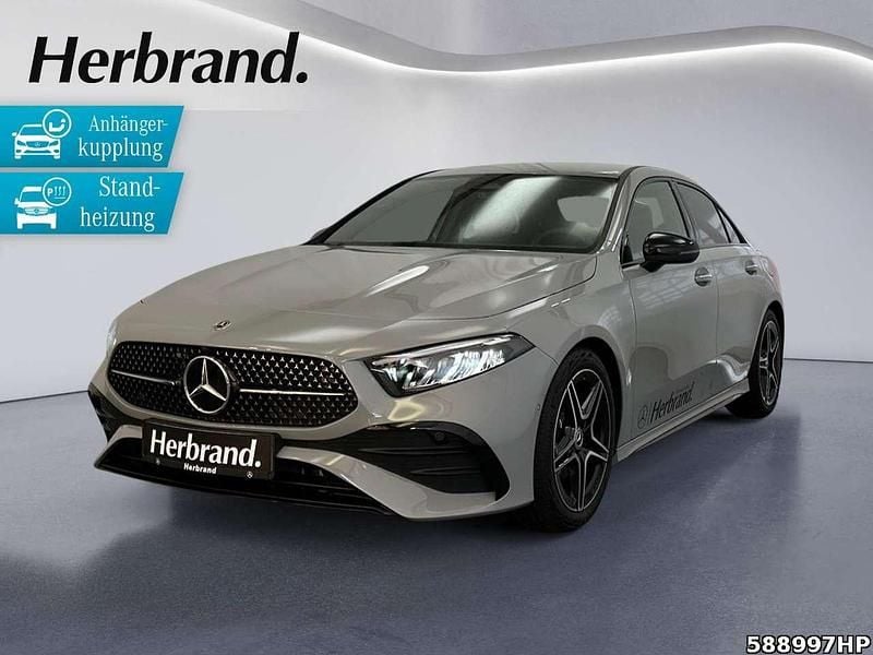 Manufaktur lack manufaktur alp Neu 2025 Mercedes A200 AMG Limousine | 38.800 € (Etwas zu teuer) - Bild 1/4