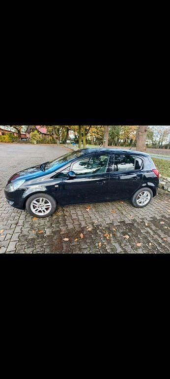 Gebraucht Opel Corsa 80 PS (58 kW) 2009 Schwarz Limousine