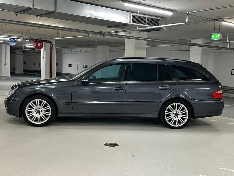 Second-hand Mercedes E350 272 CP (200 kW) 2008 Albastru Break