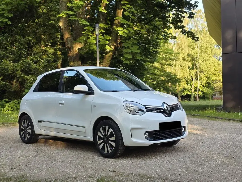Gebraucht Renault Twingo Intens 92 PS (67 kW) 2021 Weiß Kleinwagen
