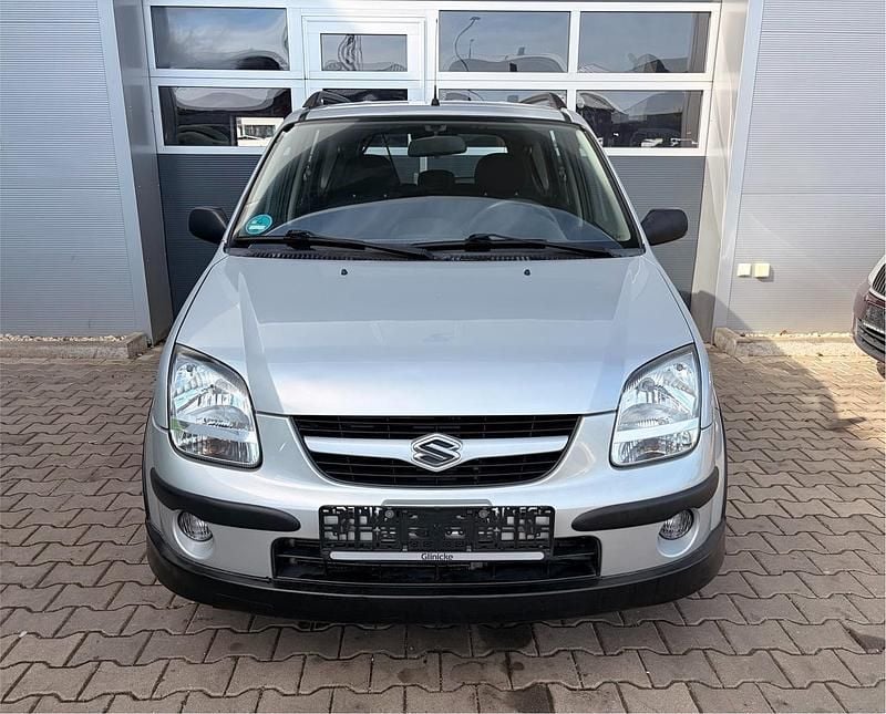 Second-hand Suzuki Ignis 99 CP (72 kW) 2004 Gri Hatchback