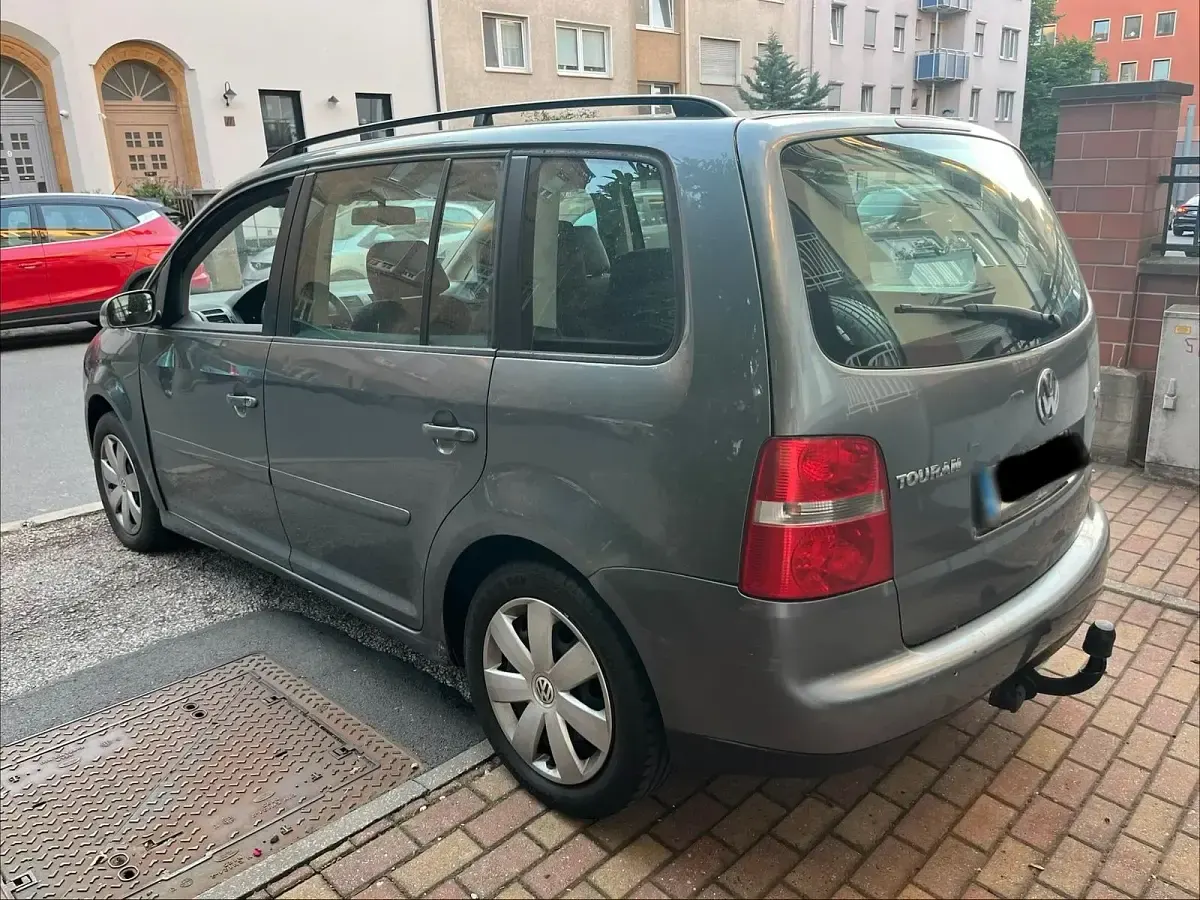 Gebraucht VW Touran 105 PS (77 kW) 2003 Grau Van / Kleinbus