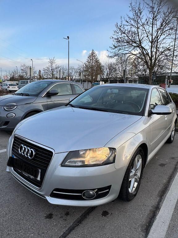 Gebraucht Audi A3 Ambiente 105 PS (77 kW) 2012 Kleinwagen