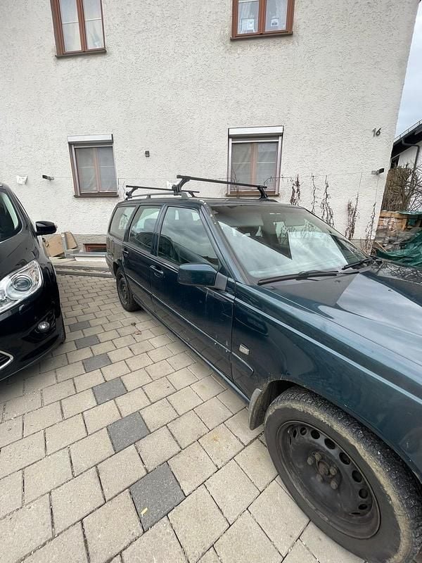 Gebraucht Volvo V70 144 PS (105 kW) 1997 Grün Kombi