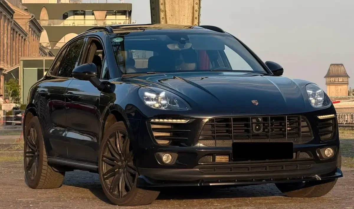 Gebraucht Porsche Macan Turbo 262 PS (192 kW) 2016 Schwarz SUV