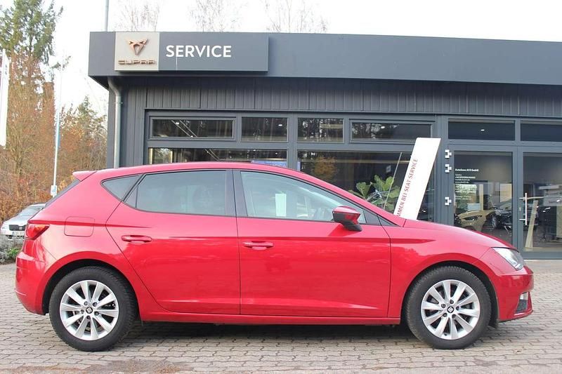 Gebraucht Seat Leon Ecomotive 116 PS (85 kW) 2019 Desire rot Limousine