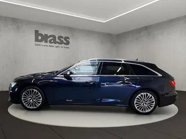 Gebraucht Audi A6 Sport 367 PS (269 kW) 2023 Blau Kombi