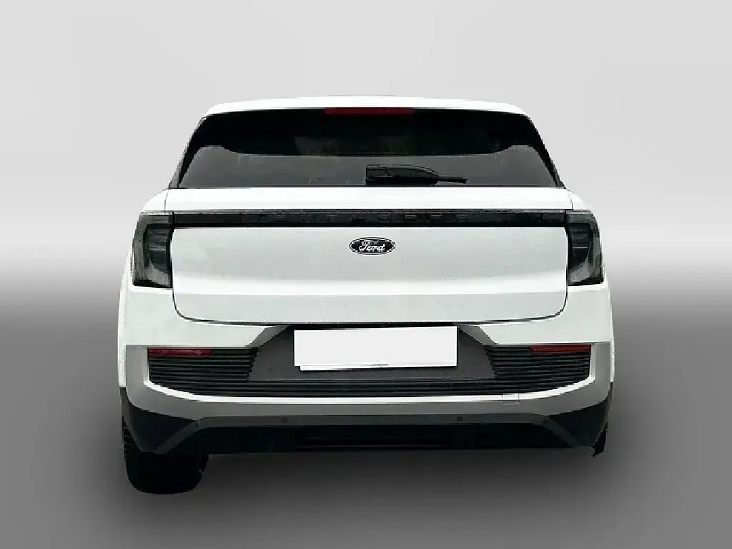 Second-hand Ford Explorer 210 kW (286 CP) 2024 Alb SUV