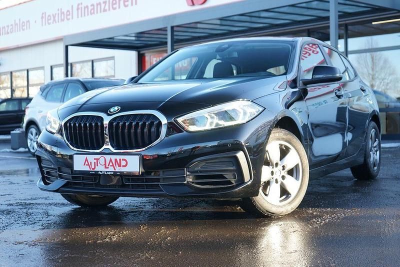 Gebraucht BMW 116 Advantage 109 PS (80 kW) 2022 Schwarz Kleinwagen