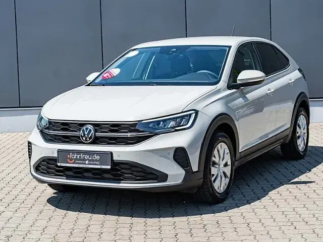 Gebraucht VW Taigo Basis 95 PS (69 kW) 2025 Grau SUV