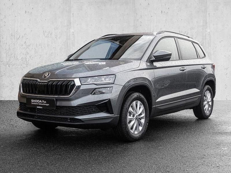 Neu Skoda Karoq Selection 150 PS (110 kW) 2025 Graphite grau metallic SUV