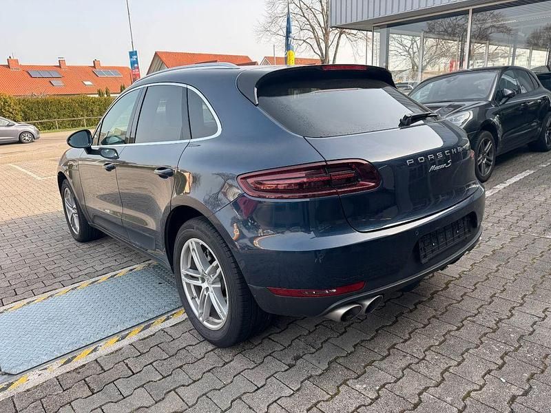 Gebraucht Porsche Macan S 258 PS (189 kW) 2015 Blau SUV
