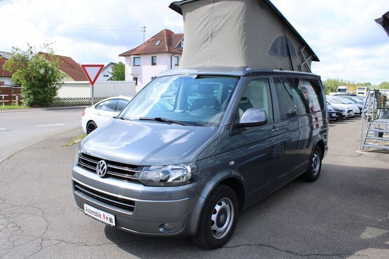 Gebraucht VW T5 Beach 140 PS (102 kW) 2012 Grau Van