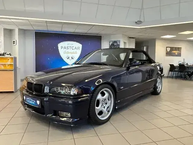 Gebraucht BMW 318 Basis 150 PS (110 kW) 1995 Blau