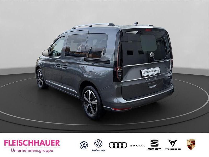 Gebraucht VW Caddy Style 122 PS (89 kW) 2025 Grau Van / Kleinbus