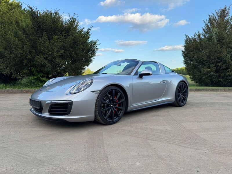 Silber Gebraucht 2016 Porsche 911 Targa 4S Cabrio | 109.000 € - Bild 1/4