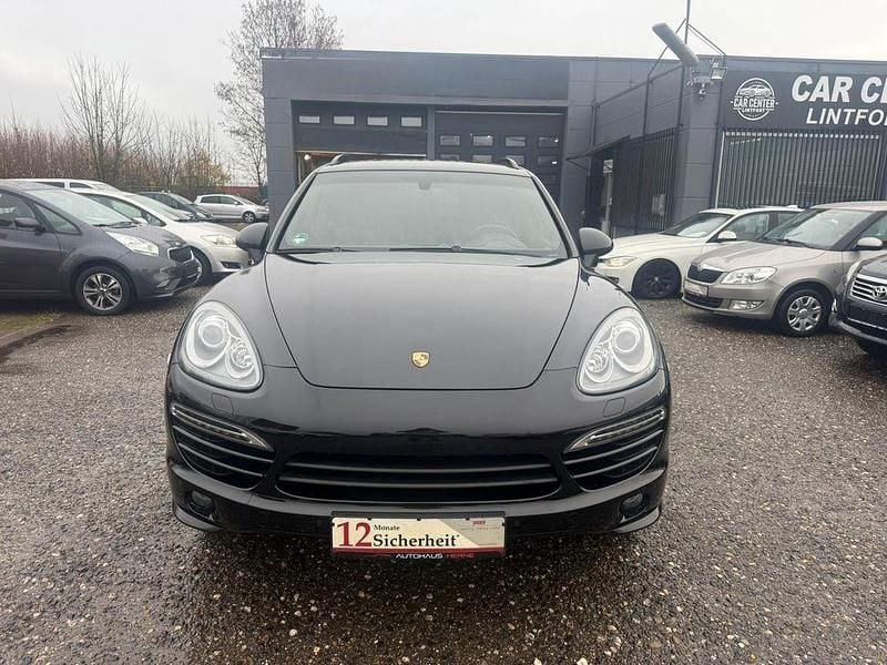 Gebraucht Porsche Cayenne 245 PS (180 kW) 2012 Schwarz SUV