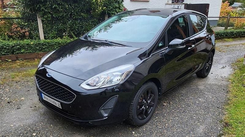 Schwarz Gebraucht 2019 Ford Fiesta Trend Kleinwagen | 8.950 € (Superpreis) - Bild 1/4