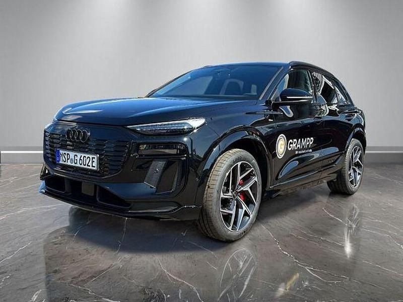 Gebraucht Audi Q6 e-tron Performance 225 kW (306 PS) 2025 Mythosschwarz metallic SUV