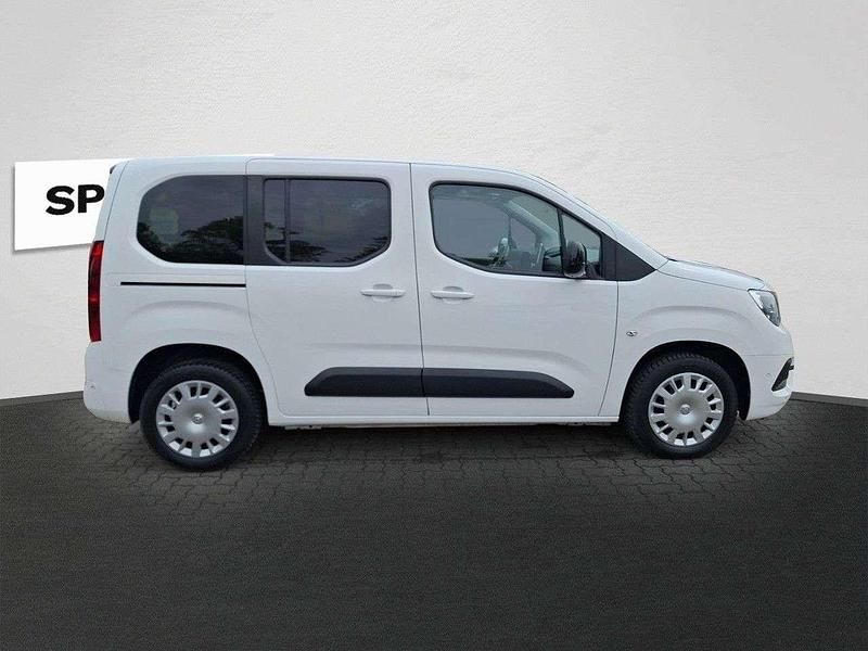 Gebraucht Opel Combo Life Elegance 131 PS (96 kW) 2022 Weiß Van / Kleinbus