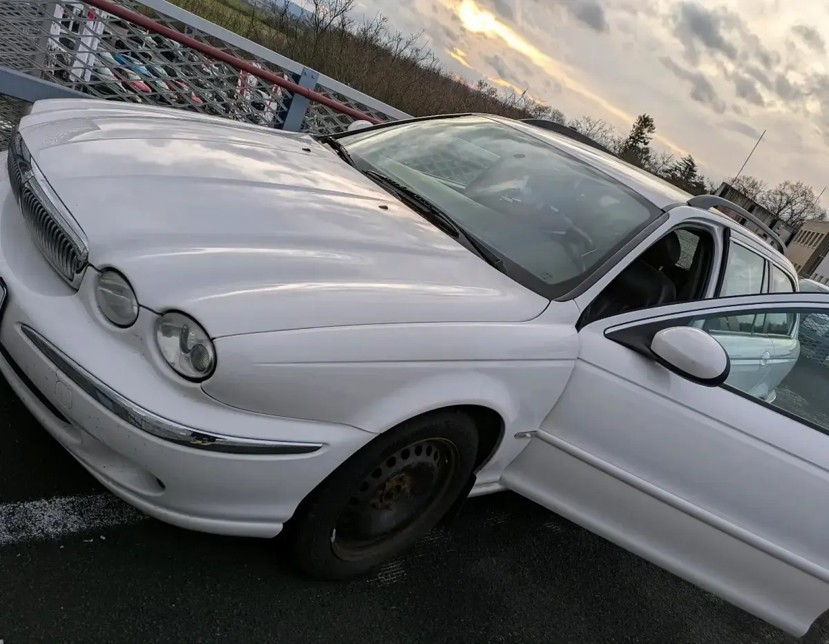 Gebraucht Jaguar X-type 130 PS (95 kW) 2004 Weiß Kombi