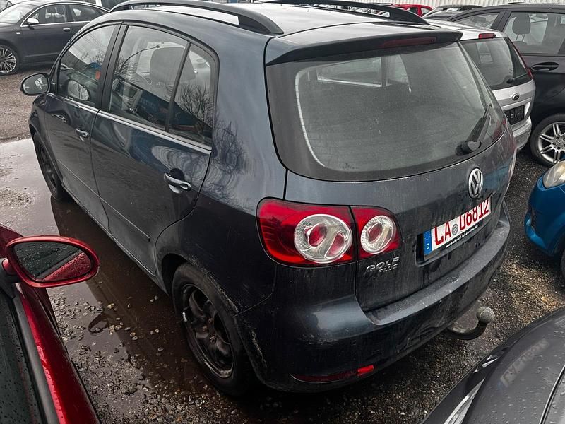 Gebraucht VW Golf VI 120 PS (88 kW) 2009 Weiß Kleinwagen