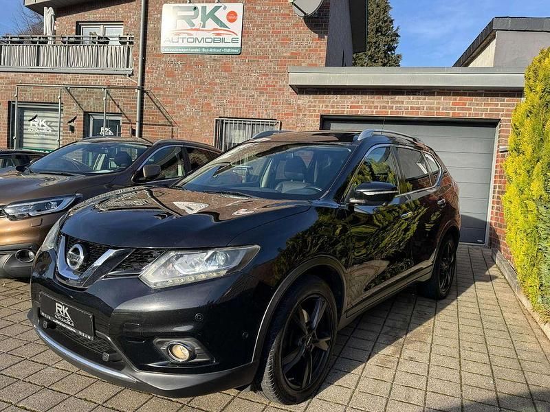 Black pearl (m) Gebraucht 2015 Nissan X-Trail Tekna SUV | 8.800 € (Fairer Preis) - Bild 1/4