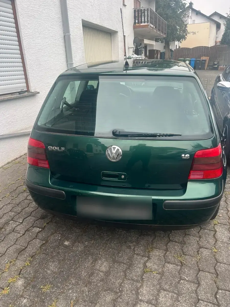 Gebraucht VW Golf IV Edition 105 PS (77 kW) 2001 Grün Kleinwagen