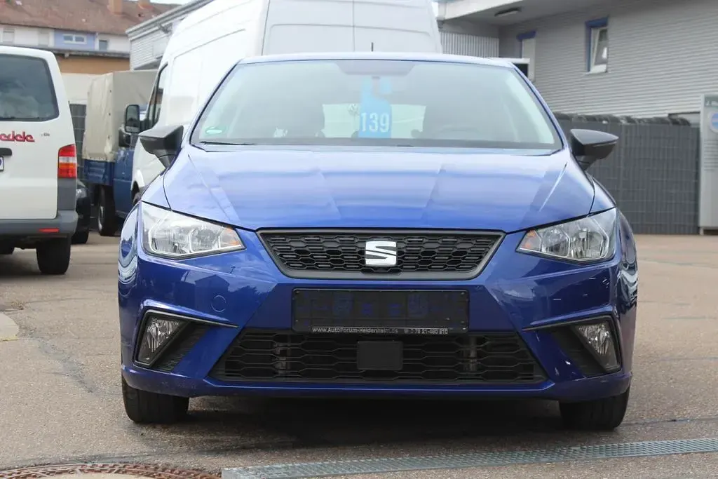 Gebraucht Seat Ibiza Reference 95 PS (69 kW) 2017 Blau Limousine